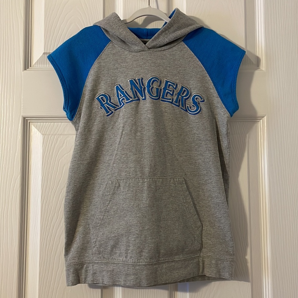 Lady’s Texas Rangers hooded tee, size XS